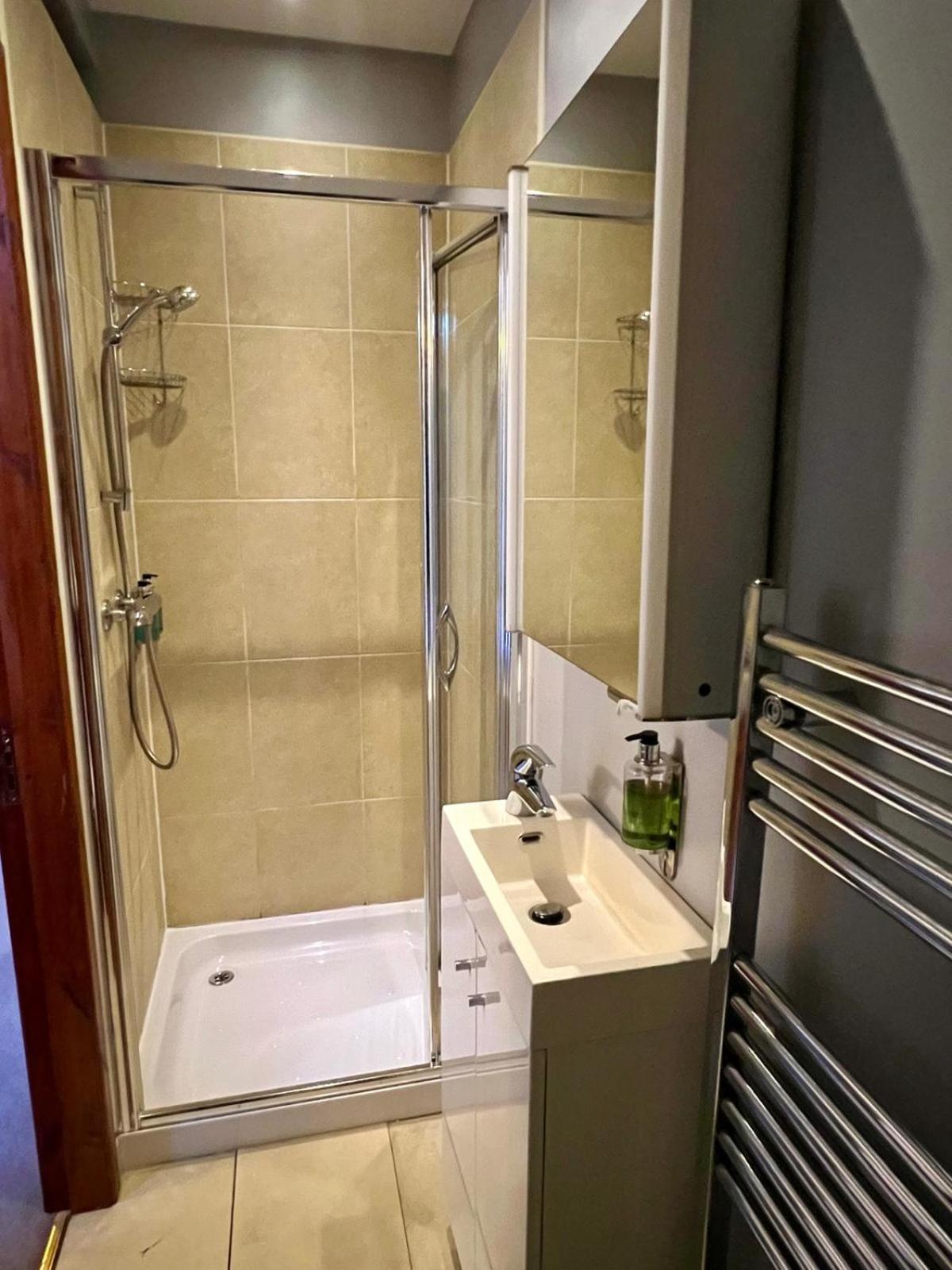 Cader Mountain View Cottage With Hot Tub In Snowdonia Dolgellau Bagian luar foto