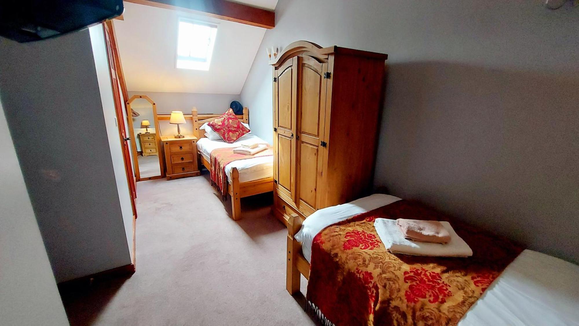 Cader Mountain View Cottage With Hot Tub In Snowdonia Dolgellau Bagian luar foto